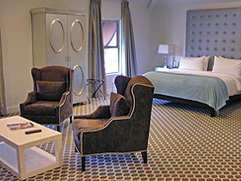 L.a. Sky Boutique Hotel